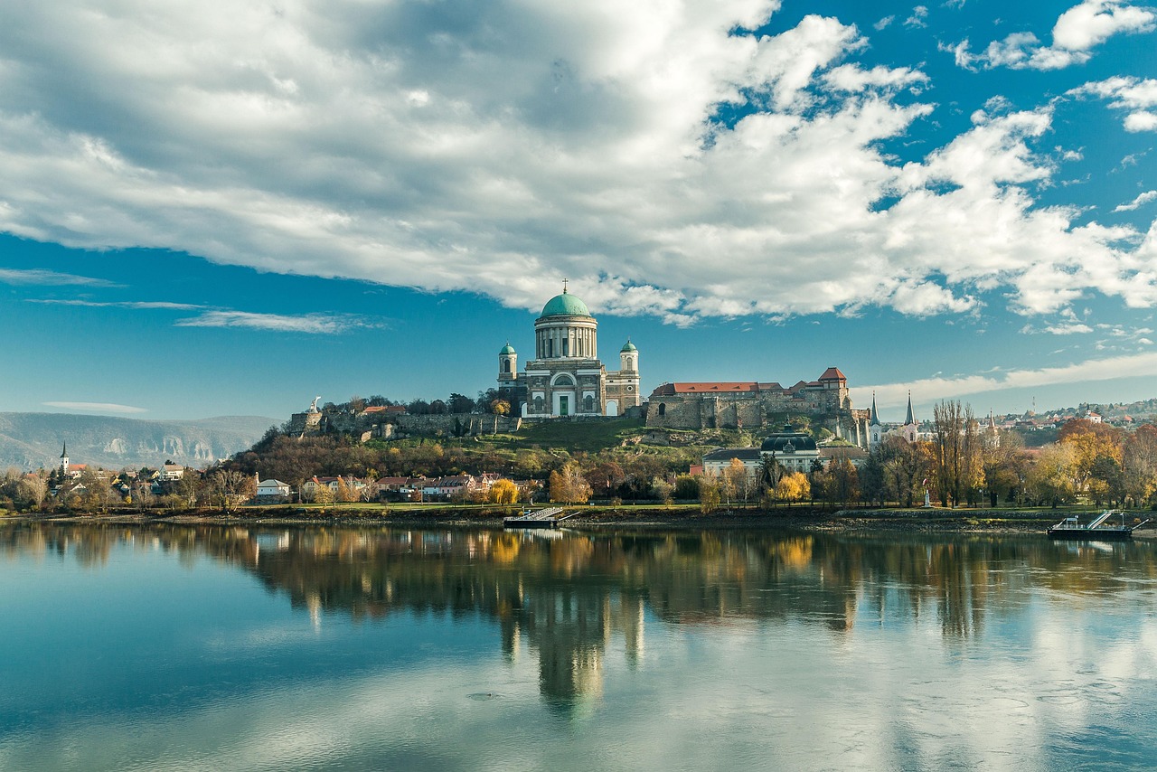 Esztergom -a titkok, csodák, legendák városa - Omnibusszal